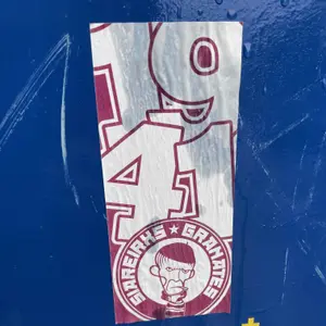 Pontevedra CF football sticker #2232 found in this city