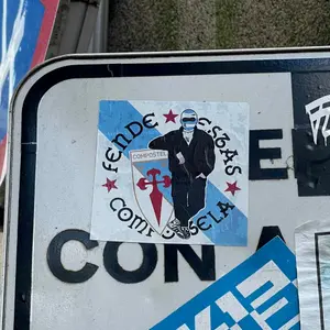 SD Compostela football sticker #2250 found in this city
