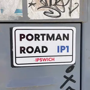 󠁧󠁢󠁥󠁮󠁧󠁿 Ipswich Town F.C. football sticker #3138 found in this city