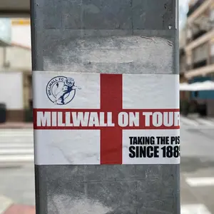 󠁧󠁢󠁥󠁮󠁧󠁿 Millwall F.C. football sticker #3222 found in this city