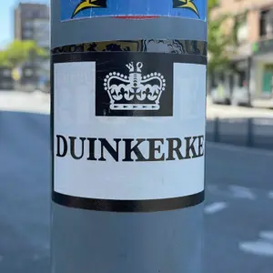 USL Dunkerque football sticker #4084 found in this city