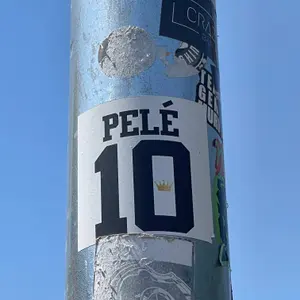 Santos FC football sticker #4410 found in this city