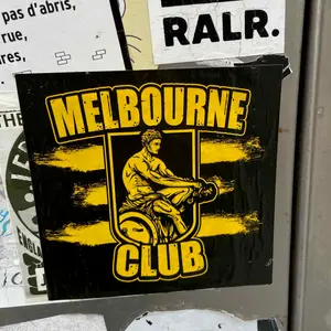 Aris Thessaloniki FC football sticker #2967 found in this city