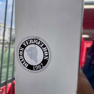 SL Benfica football sticker #3781 found in this city