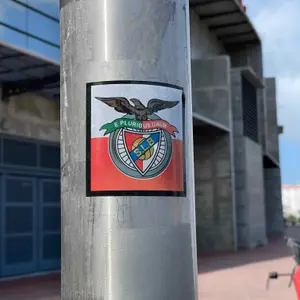 SL Benfica football sticker #3798 found in this city
