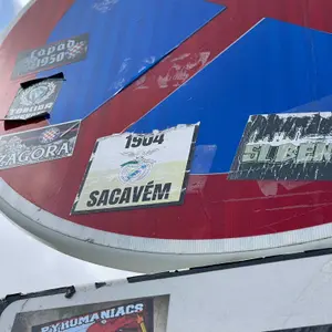 SL Benfica football sticker #3850 found in this city