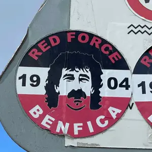 SL Benfica football sticker #3864 found in this city