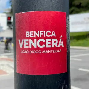 SL Benfica football sticker #3866 found in this city