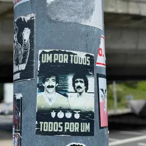 SL Benfica football sticker #3901 found in this city