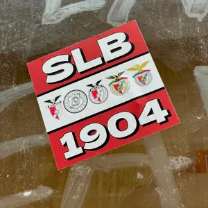 SL Benfica football sticker #3941 found in this city