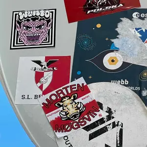 SL Benfica football sticker #3992 found in this city