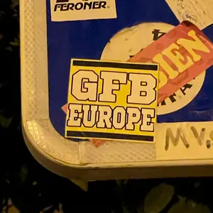 Fenerbahçe SK football sticker #3127 found in this city