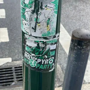 Sporting CP football sticker #3929 found in this city