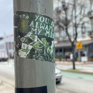 Sporting CP football sticker #3947 found in this city