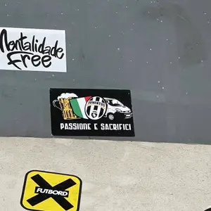 Sticker #4561