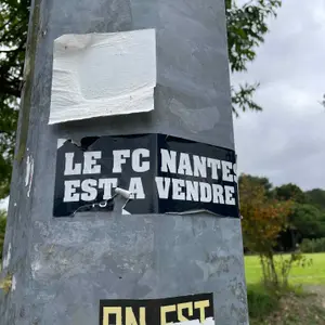 Nantes football sticker #3164 found in this city