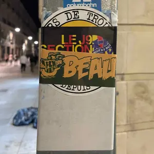 Nantes football sticker #3177 found in this city
