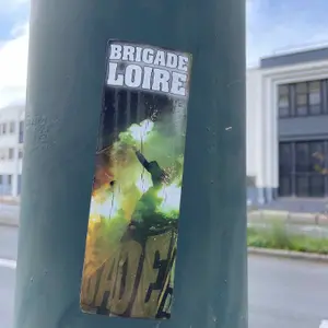 Nantes football sticker #3300 found in this city