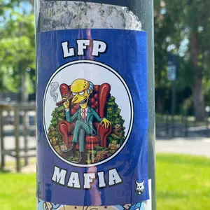 AJ Auxerre football sticker #4204 found in this city