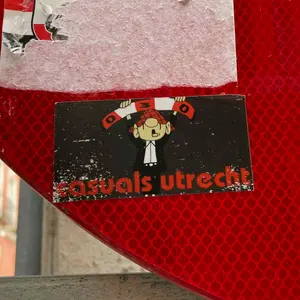 FC Utrecht football sticker #3043 found in this city
