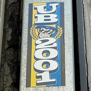 Royale Union Saint-Gilloise football sticker #2892 found in this city