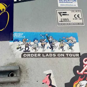 Deportivo Alaves football sticker #3504 found in this city