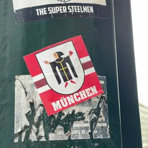 FC Bayern Munich football sticker #3893 found in this city