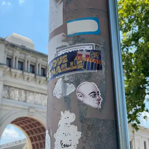 1 FC Saarbrücken football sticker #4336 found in this city