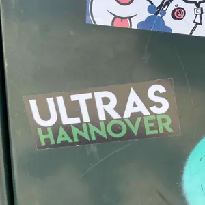 Hannover 96 football sticker #2805 found in this city