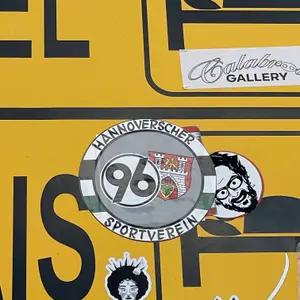 Hannover 96 football sticker #4586 found in this city
