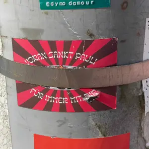 FC St Pauli football sticker #4058 found in this city