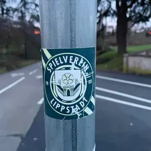 SV Lippstadt 08 football sticker #3582 found in this city