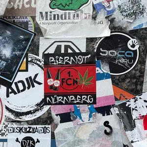 1 FC Nürnberg football sticker #2729 found in this city