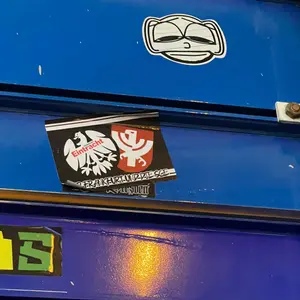 Eintracht Frankfurt football sticker #3389 found in this city