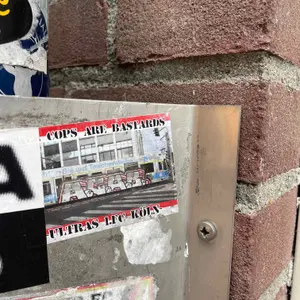 1 FC Köln football sticker #2751 found in this city