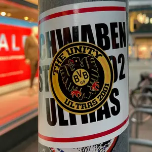 Borussia Dortmund football sticker #2416 found in this city