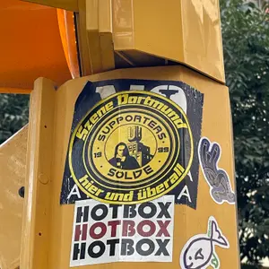 Borussia Dortmund football sticker #4492 found in this city