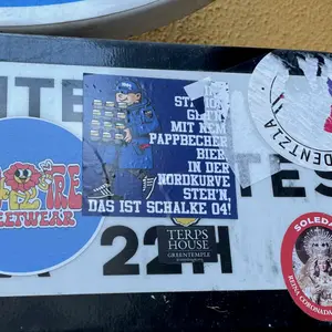FC Schalke 04 football sticker #3125 found in this city