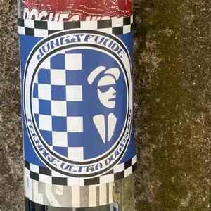 MSV Duisburg football sticker #4742 found in this city