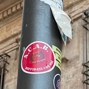 Sticker #560