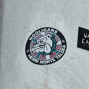 Sticker #987