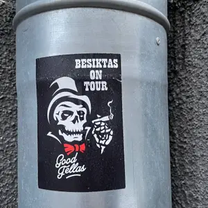 Besiktas JK sticker -- rated 1538