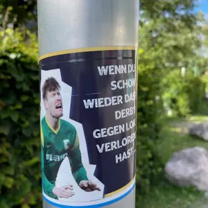 Sticker #1560