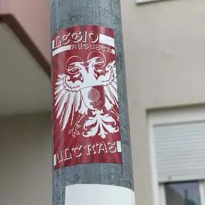 Sticker #1693